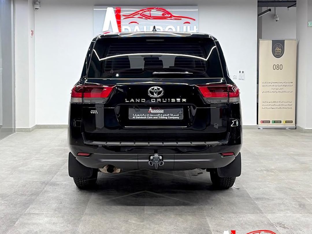 Toyota Land Cruiser GX 2025 - Image 4