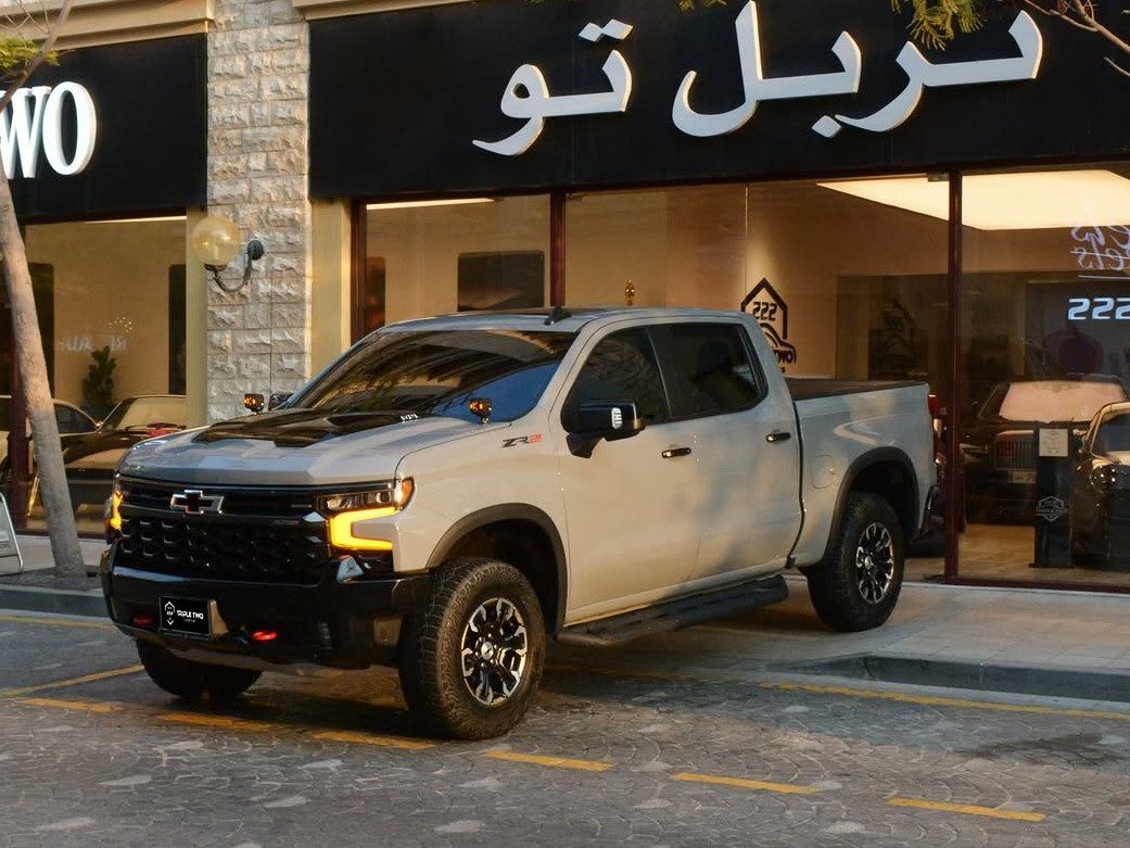 Chevrolet Silverado ZR 2 2024