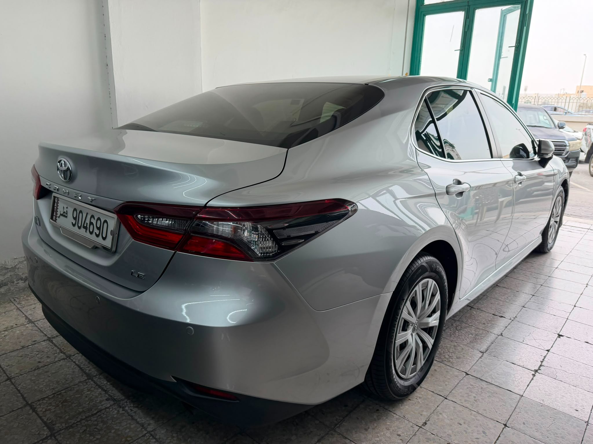 Toyota Camry LE 2023 - Image 3