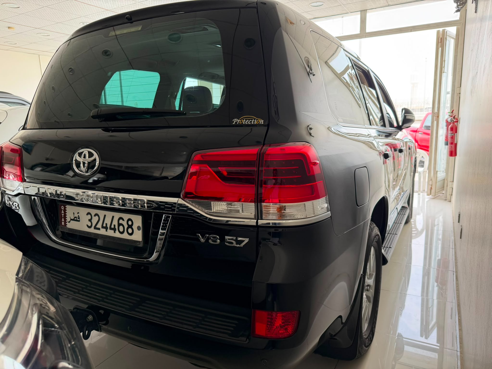 Toyota Land Cruiser VX.R 2021 - Image 4