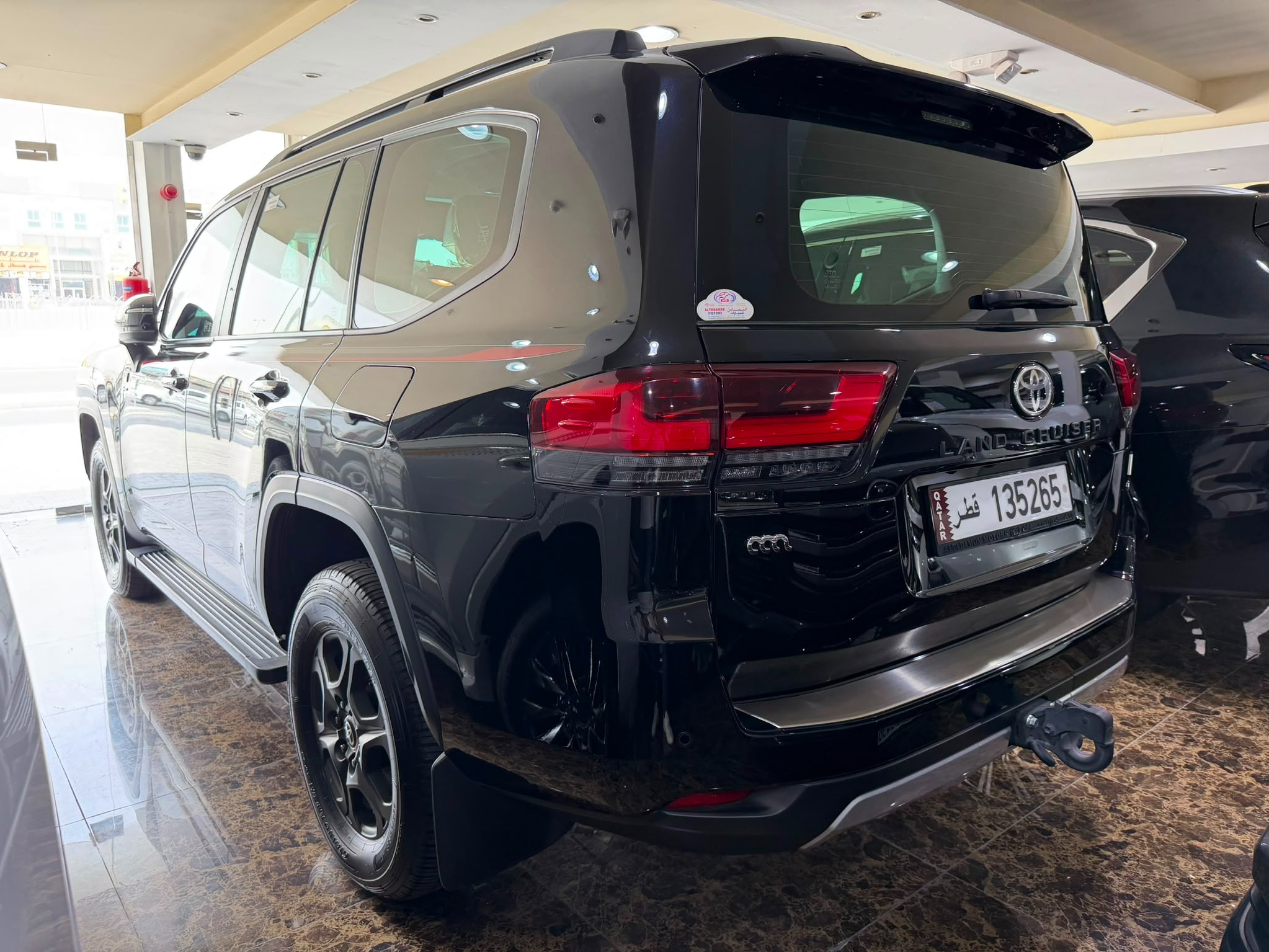 Toyota Land Cruiser G/R HEV 2025 - Image 3