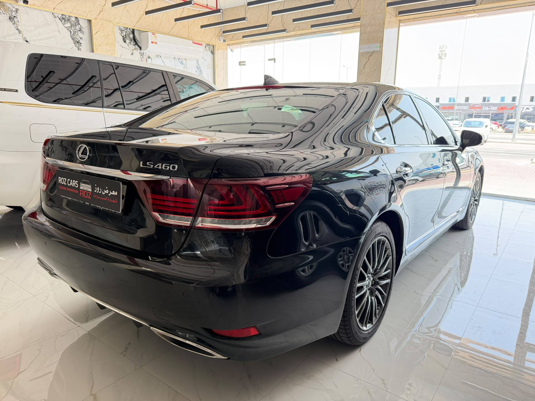 Lexus LS 460 L 2017 - Image 4