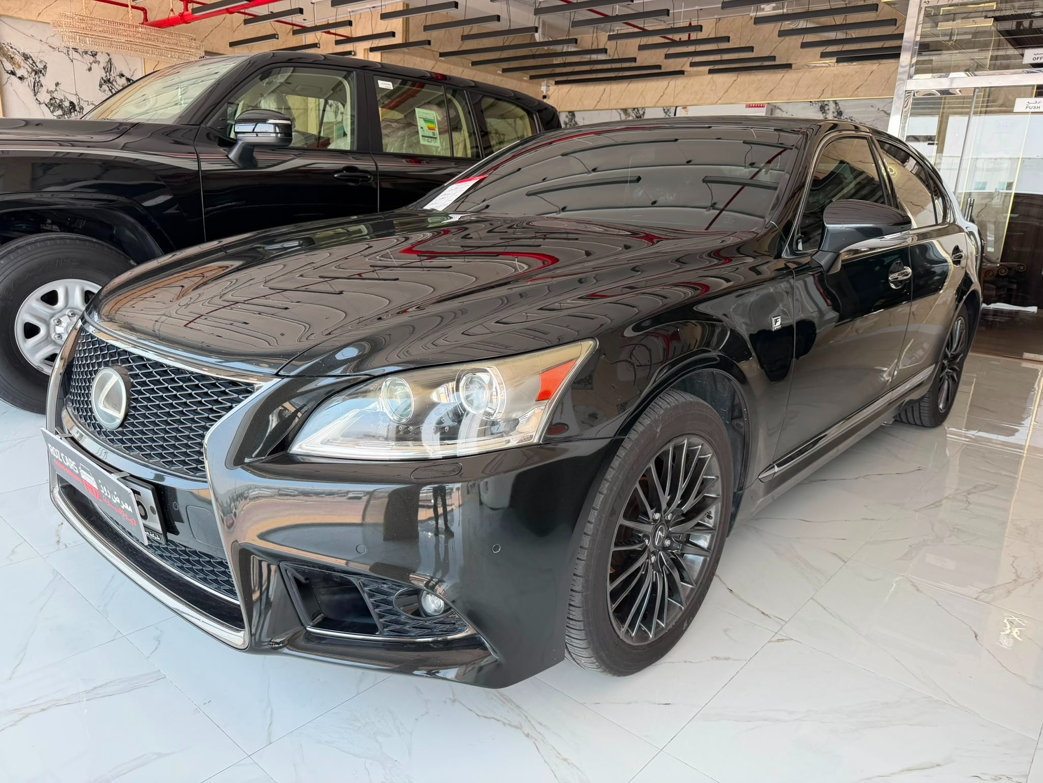Lexus LS 460 L 2017 - Image 3