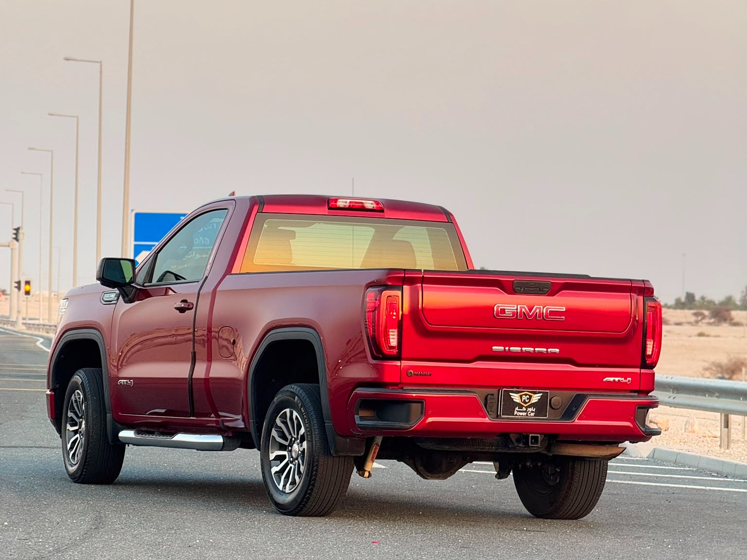 GMC Sierra AT4 2019 - Image 3