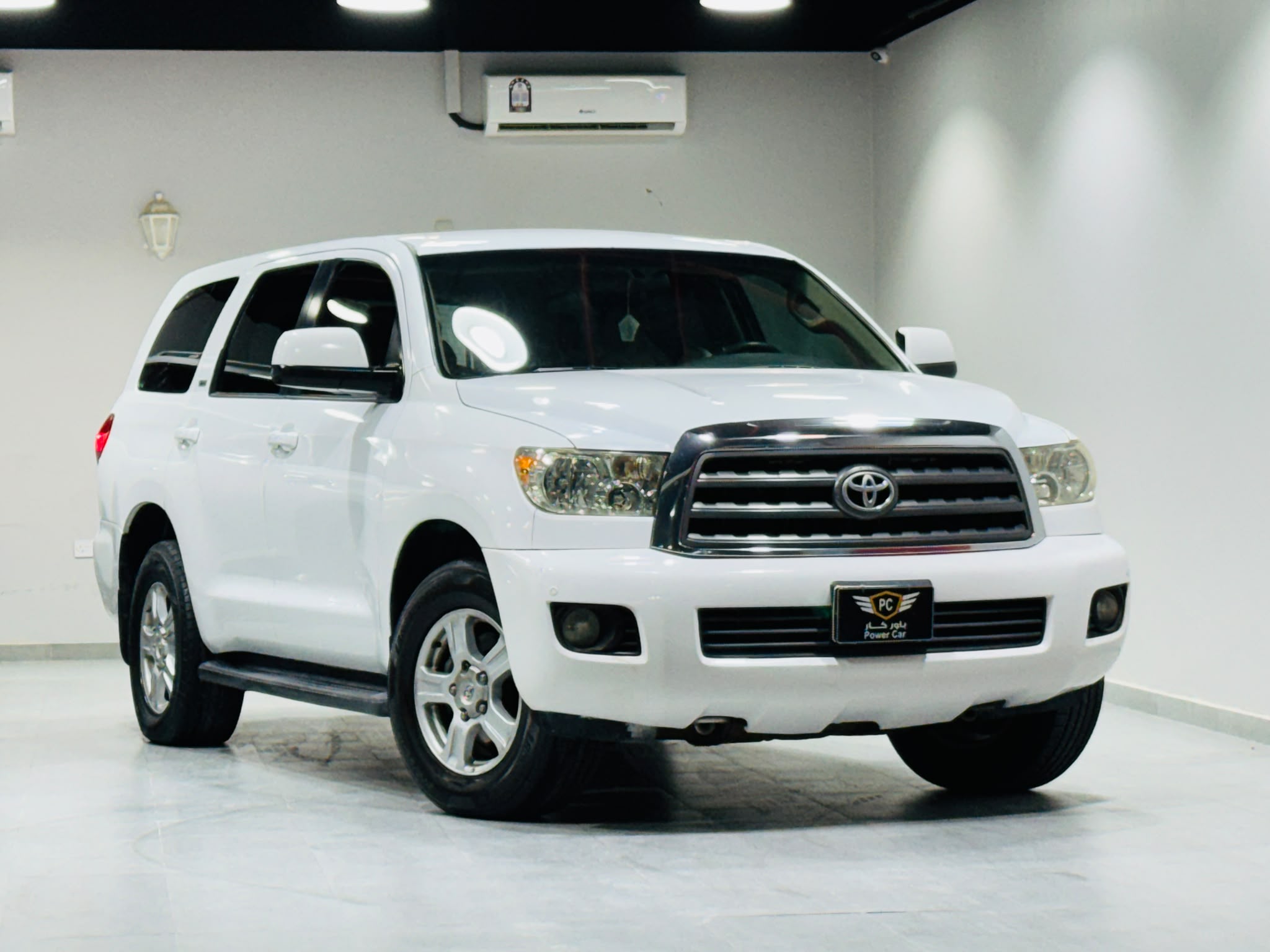Toyota Sequoia 2013