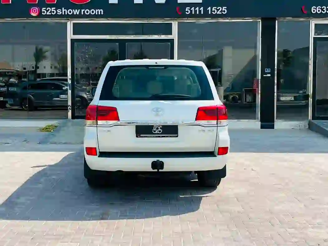 Toyota Land Cruiser VX.R 2016 - Image 3