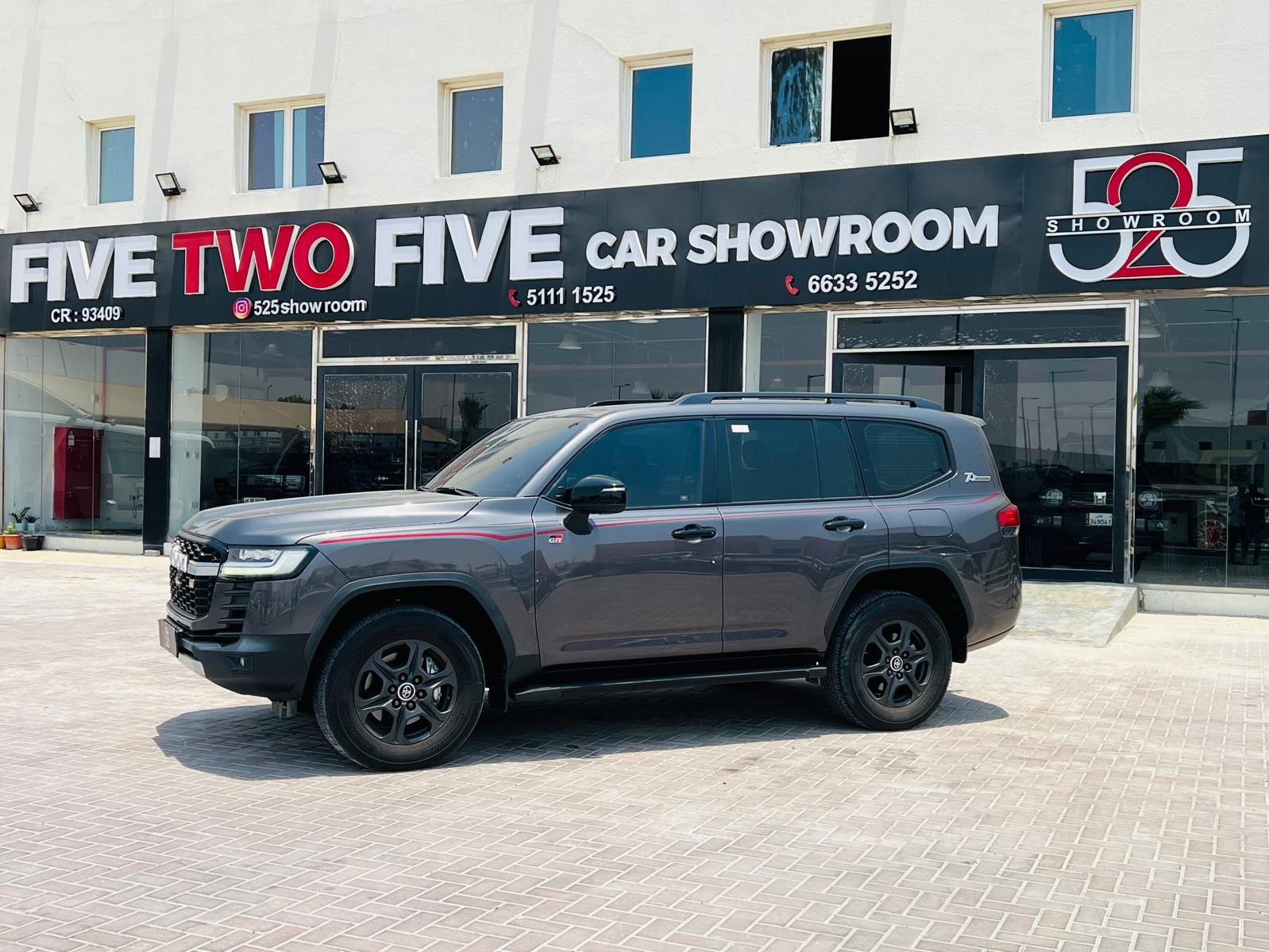 Toyota Land Cruiser GR TWIN TURBO 2022 - Image 3