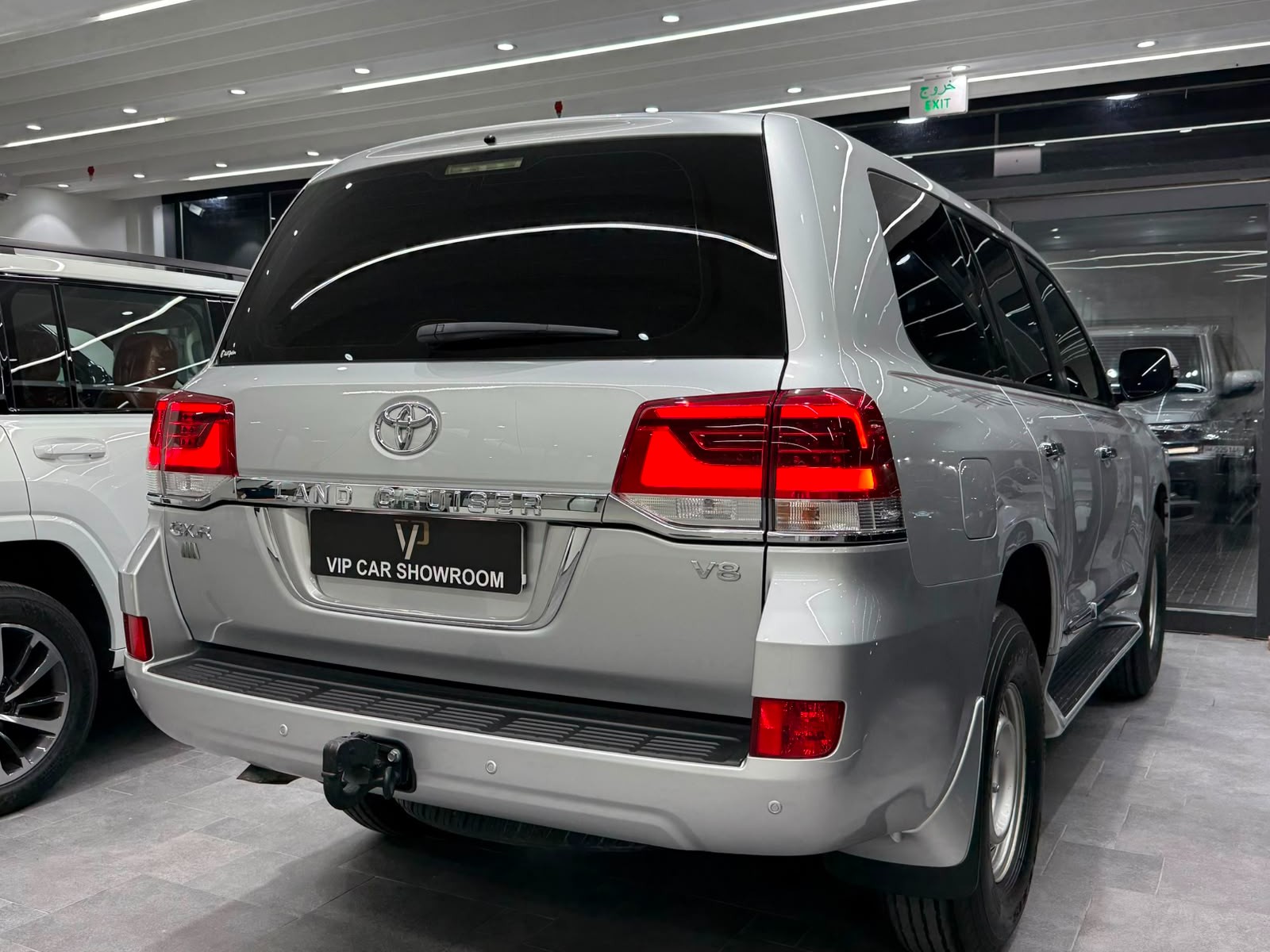 Toyota Land Cruiser GX.R 2019 - Image 4