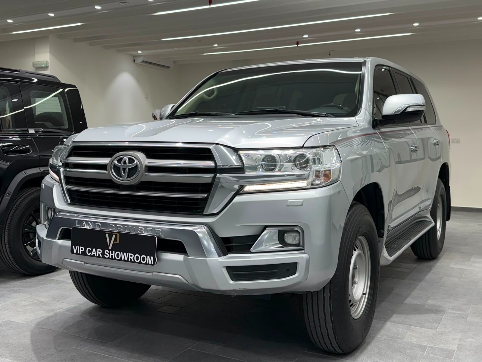 Toyota Land Cruiser GX.R 2019 - Image 3