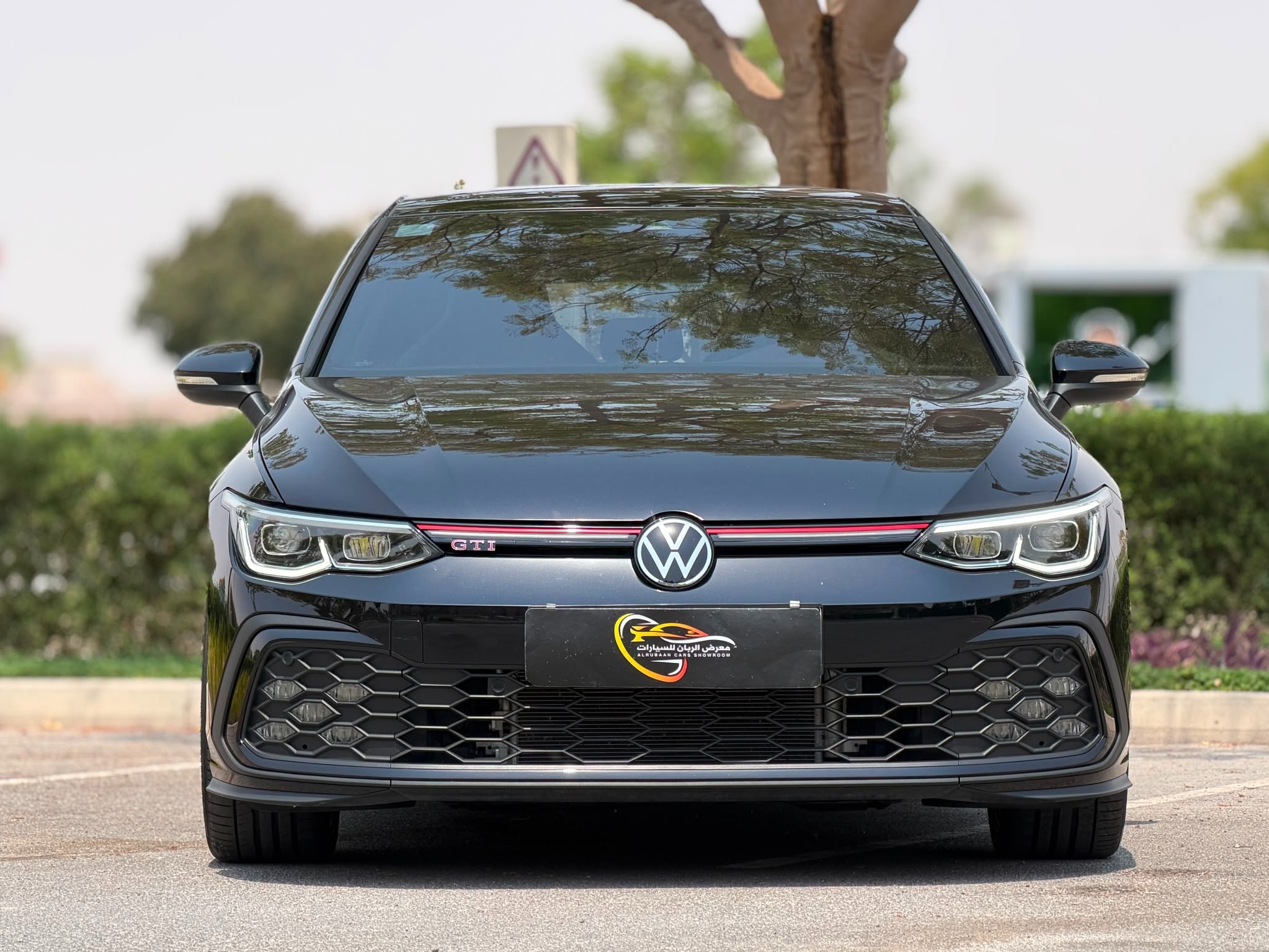 Volkswagen Golf GTI 2022 - Image 2