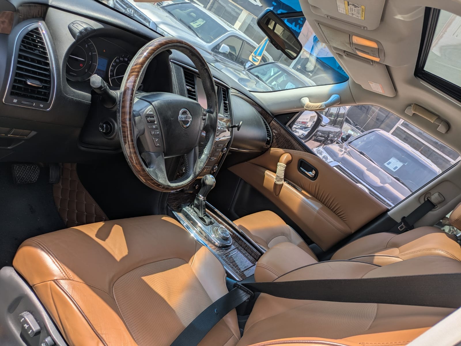 Nissan Patrol  Platinum 2015 - Image 4
