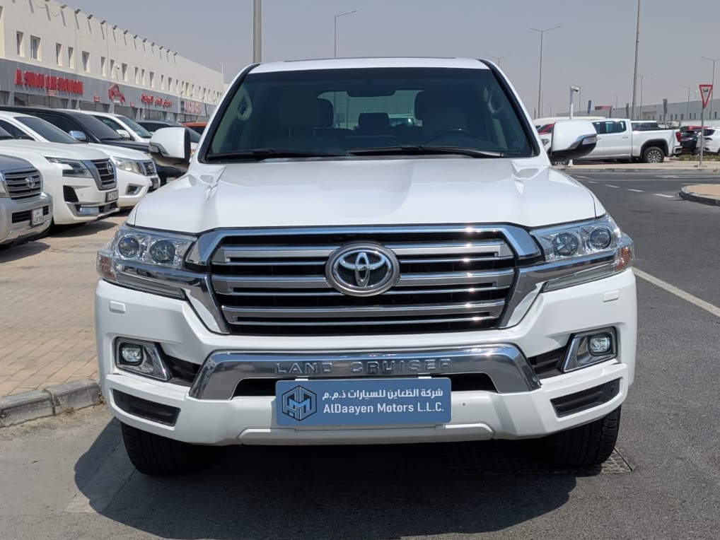 Toyota Land Cruiser GX.R 2019 - Image 2
