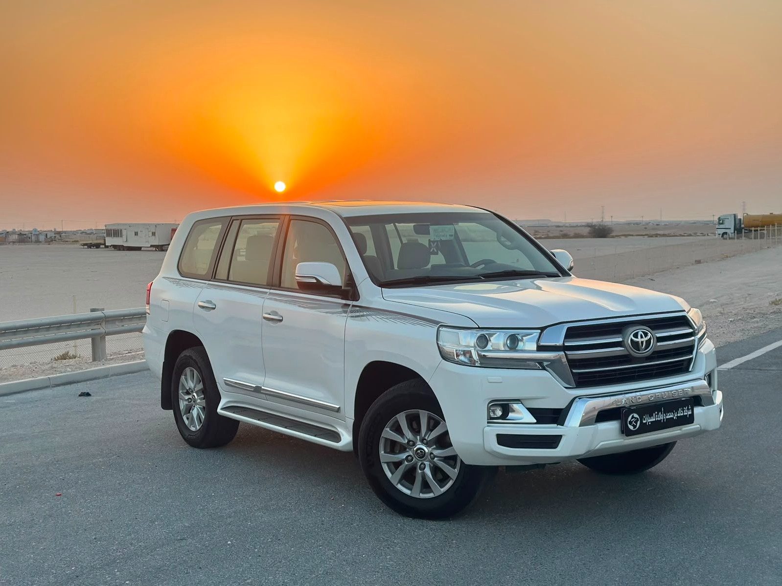 Toyota Land Cruiser GXR v8 2019