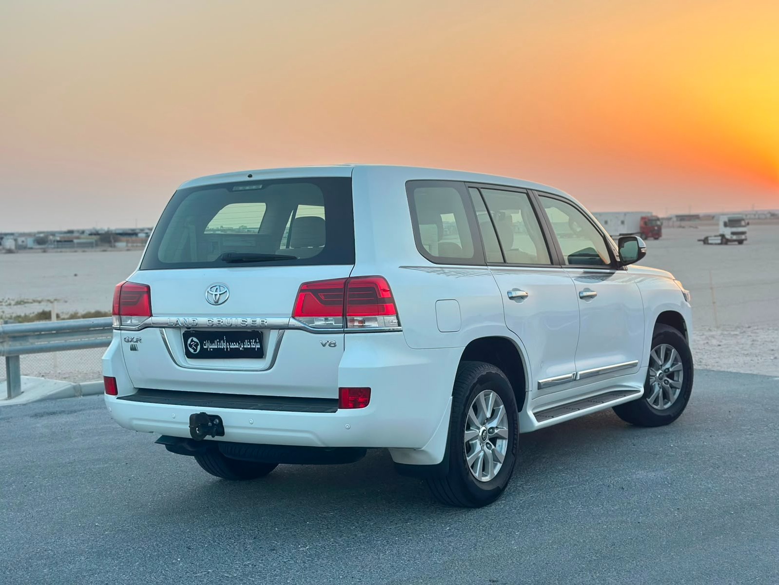 Toyota Land Cruiser GXR v8 2019 - Image 4