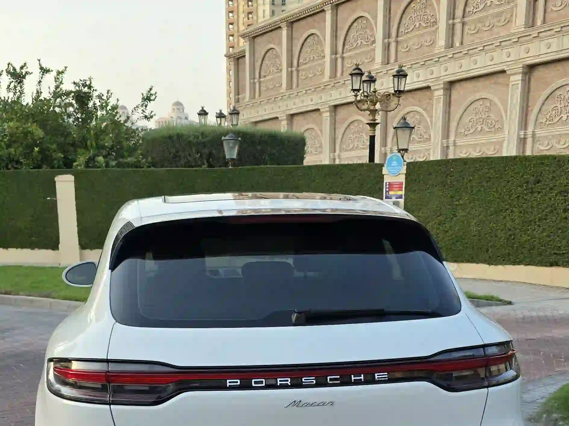 Porsche macan 2020 - Image 2