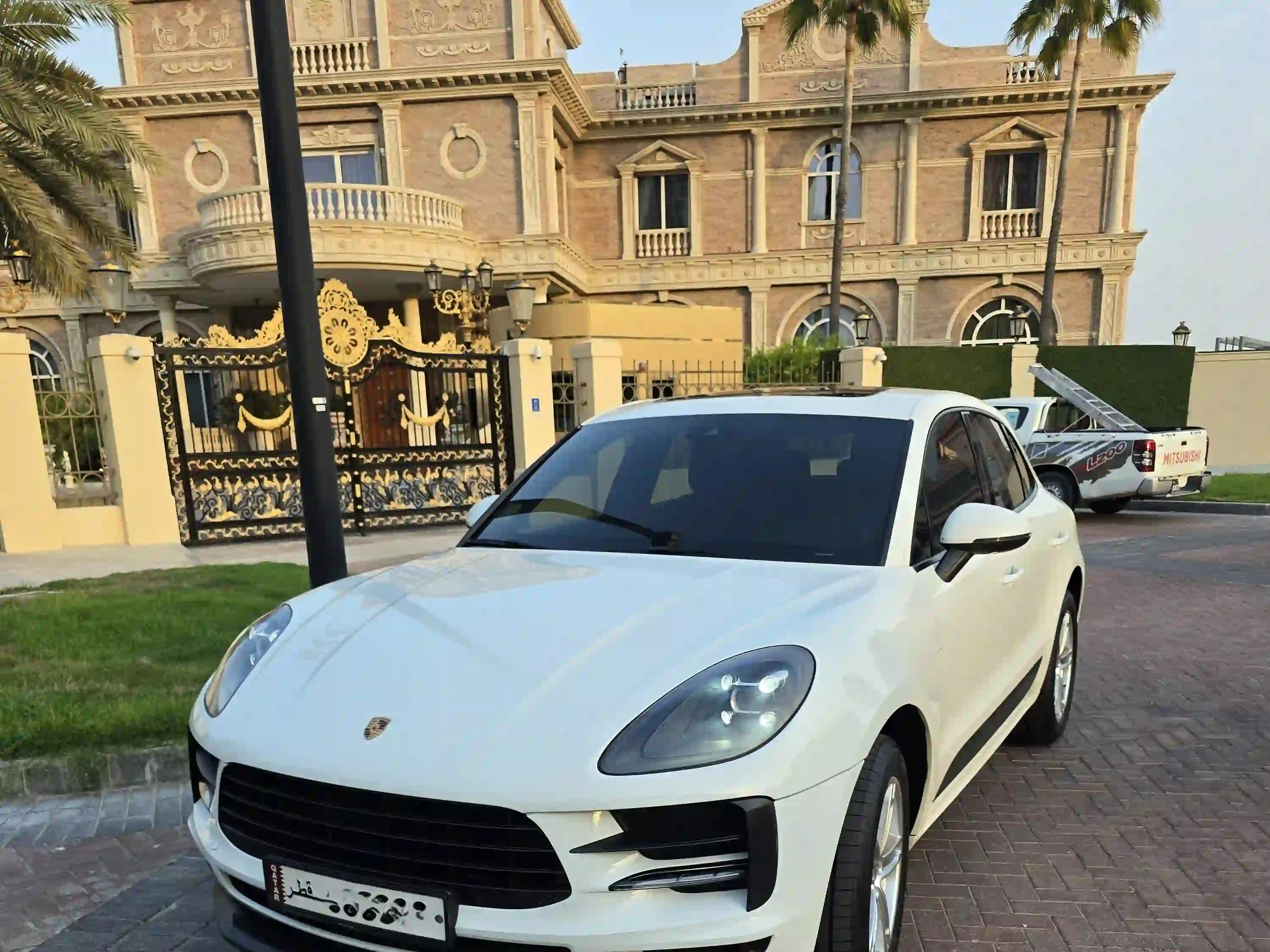 Porsche macan 2020