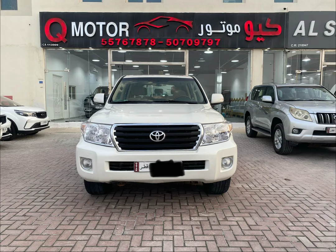Toyota Land Cruiser GXR v6 2013