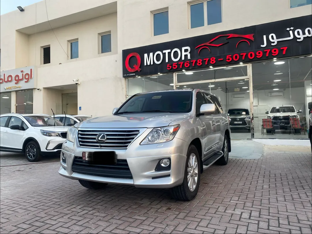 Lexus LX 570 2009 - Image 2