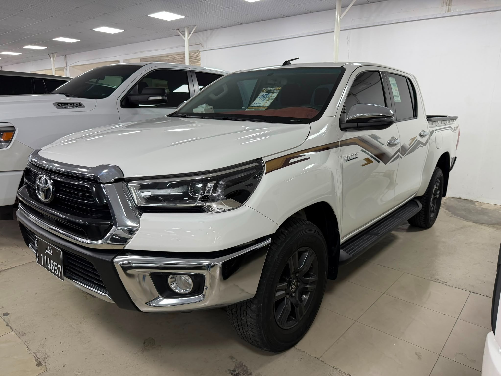 Toyota Hilux 4X4 2024 - Image 3