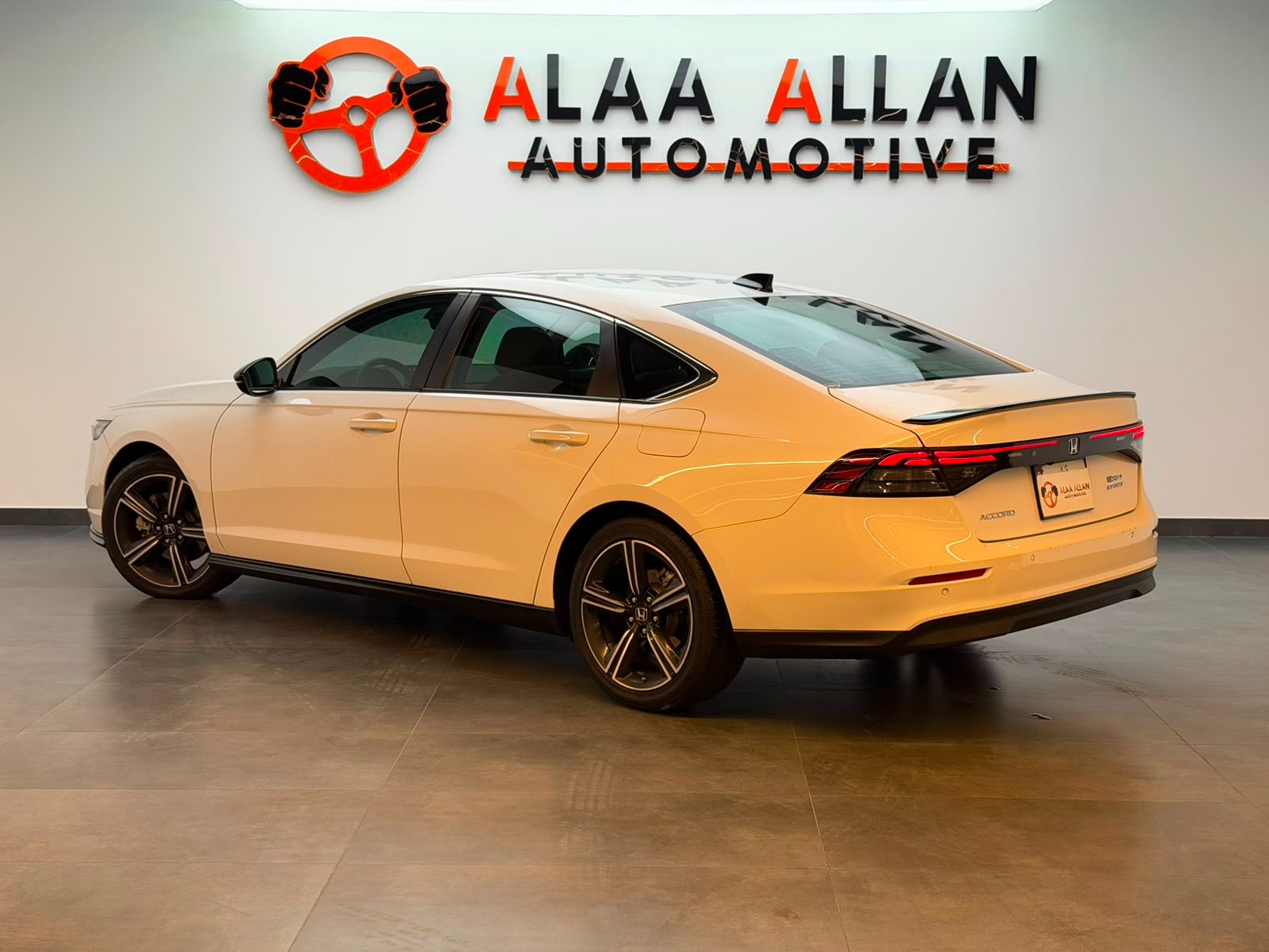 Honda Accord 2023 - Image 4