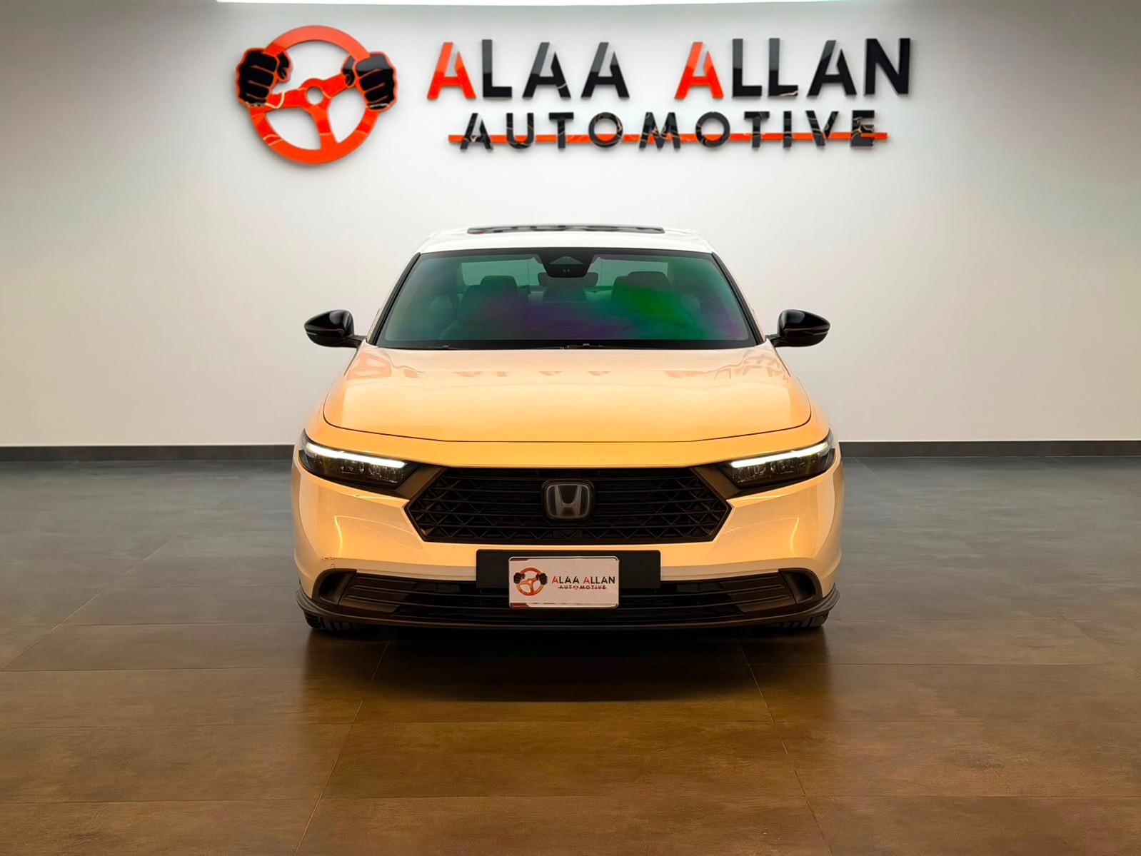 Honda Accord 2023 - Image 2