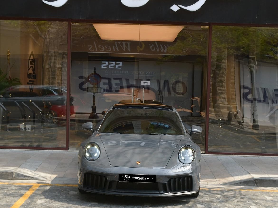 Porsche Cayenne GTS 2025 - Image 2