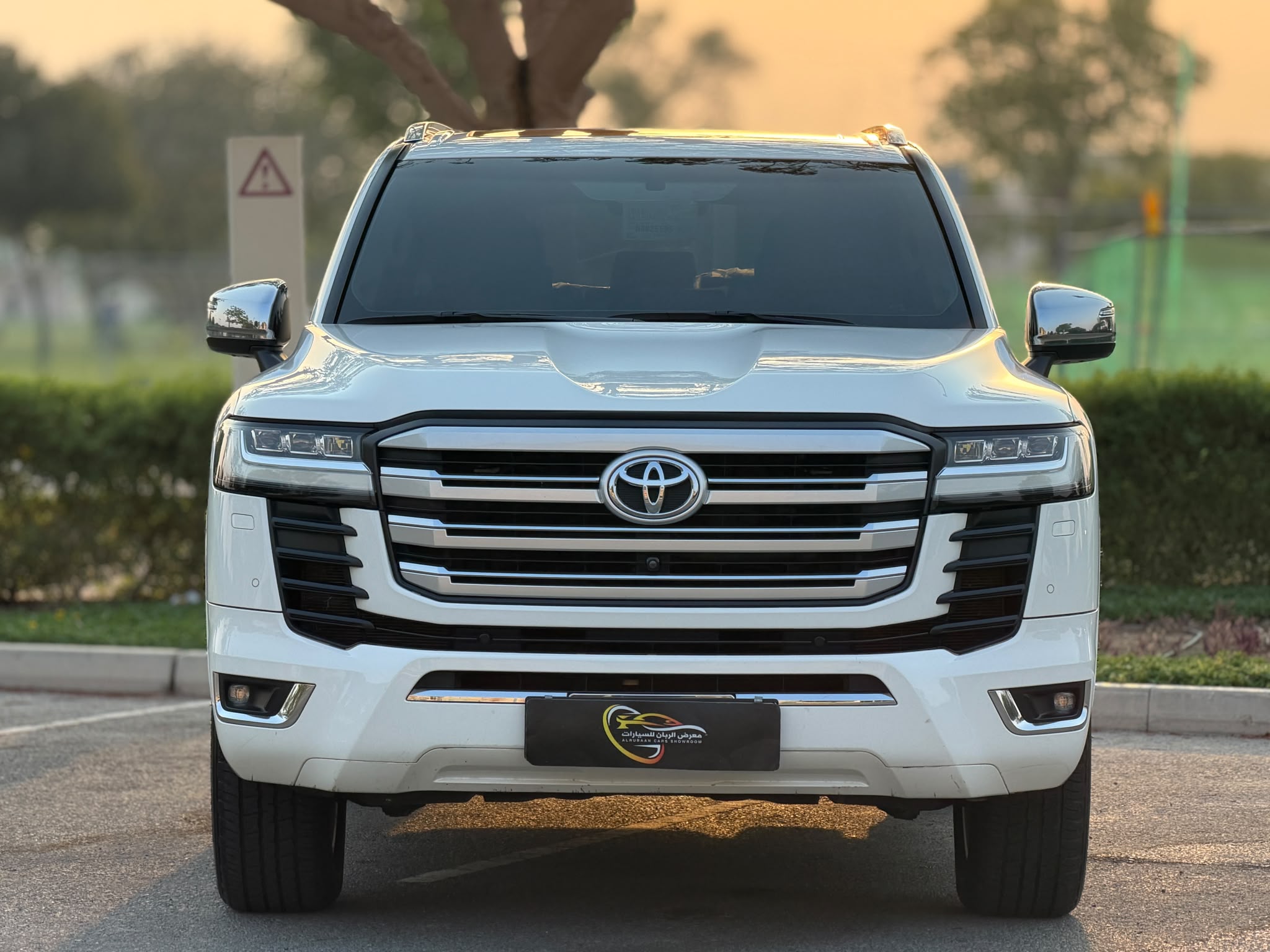 Toyota Land Cruiser VXR Twin Turbo 2022 - Image 2