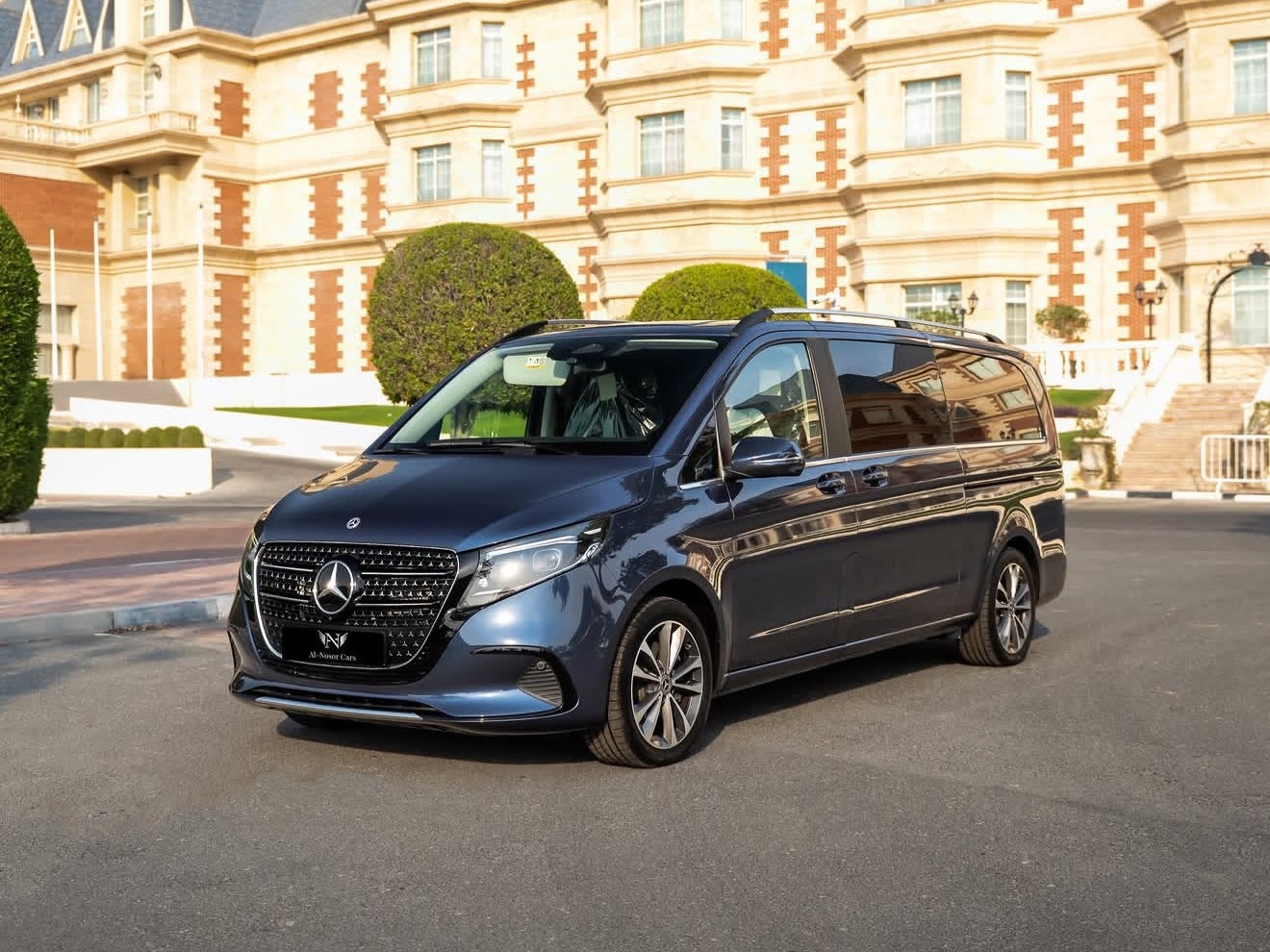 Mercedes-Benz V-Class 250 2026