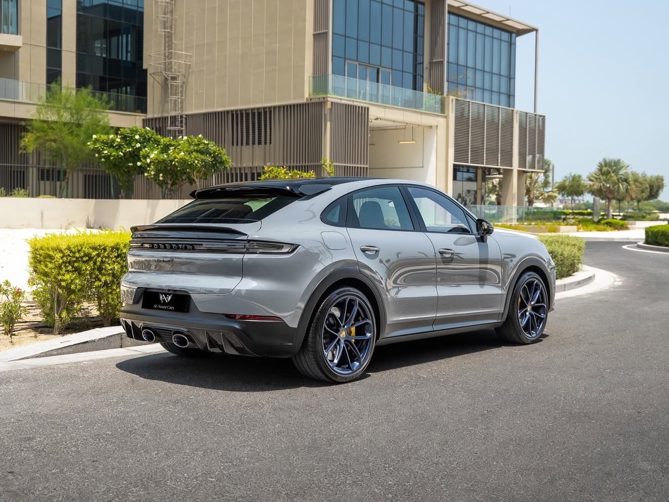 Porsche Cayenne Turbo  2024 - Image 3