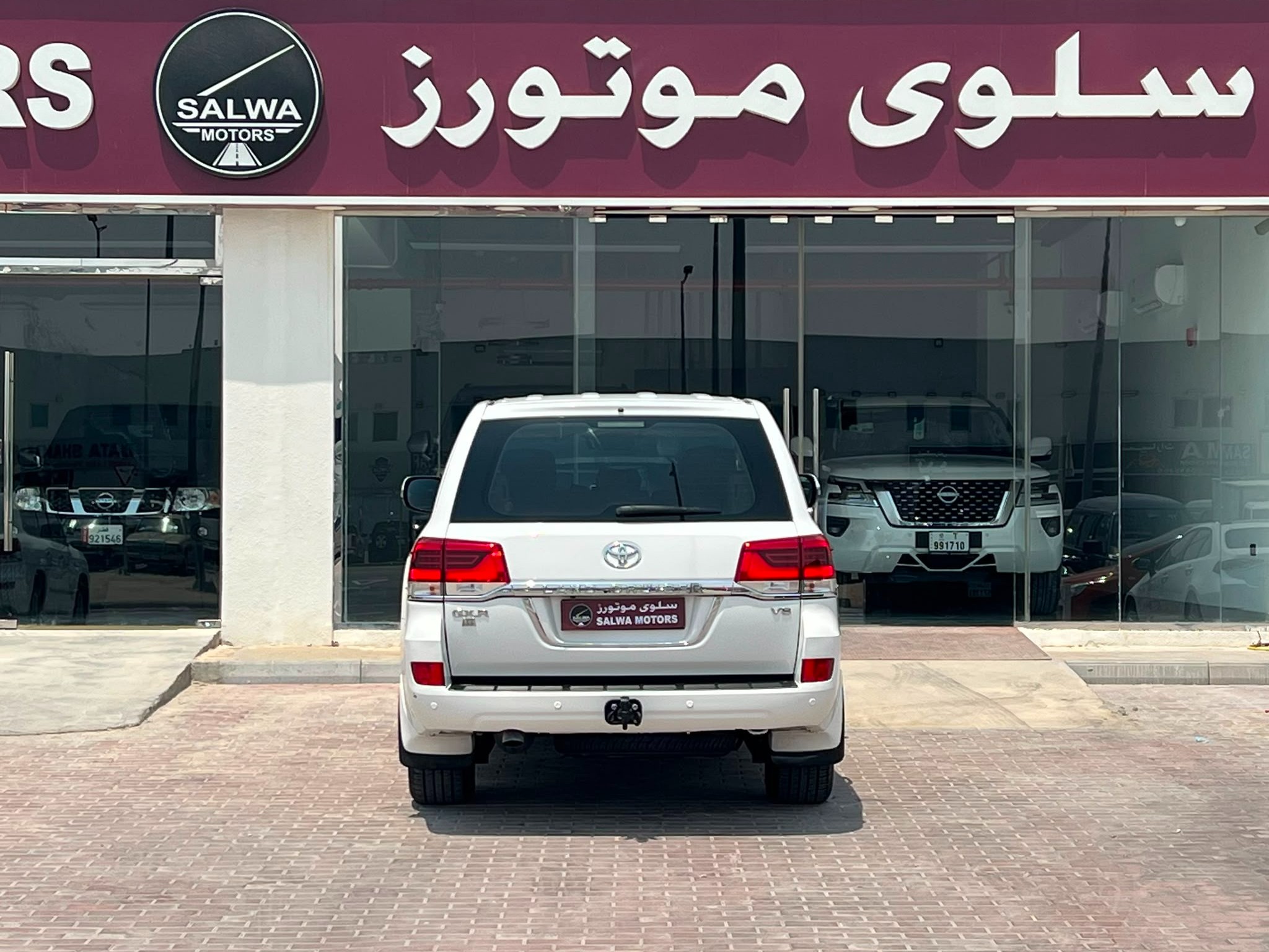 Toyota Land Cruiser GXR v8 2018 - Image 4