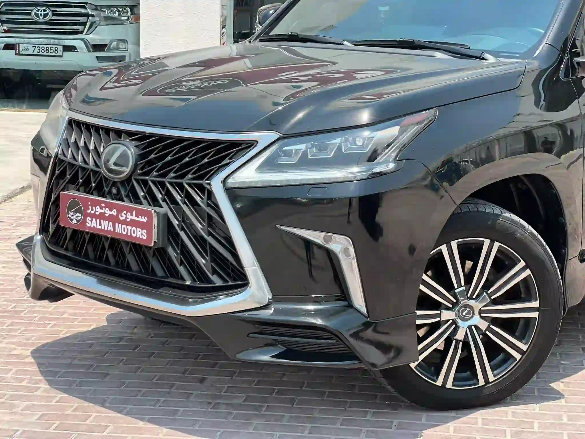 Lexus LX 570 S 2019 - Image 4