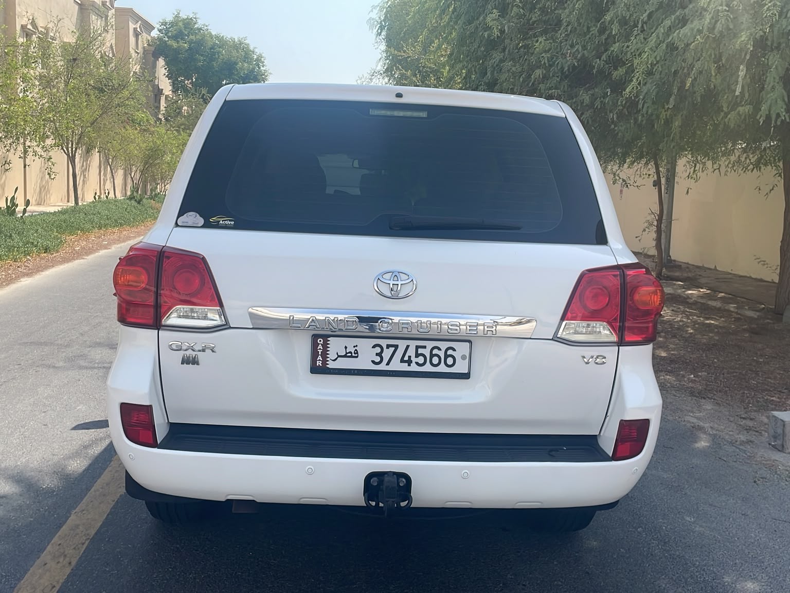 Toyota Land Cruiser GXR v8 2014 - Image 3