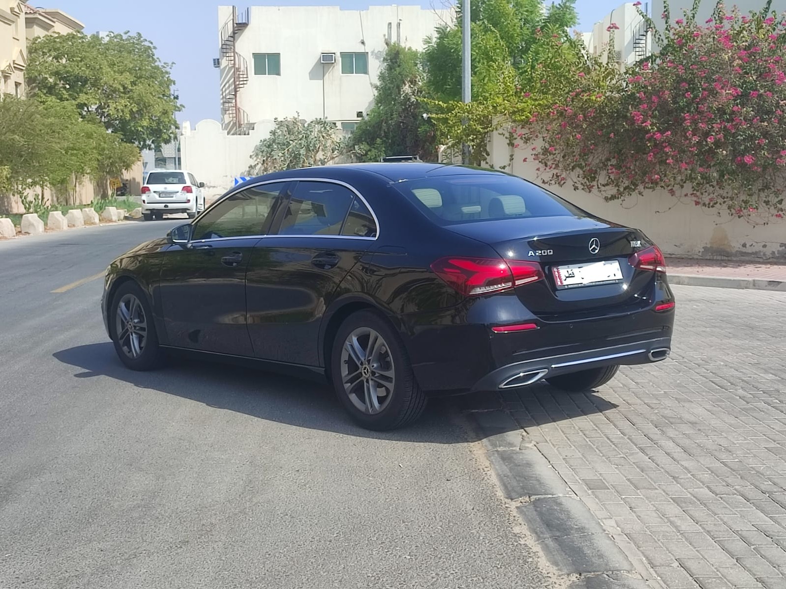 Mercedes-Benz E-Class Sedan 200 2019 - Image 4