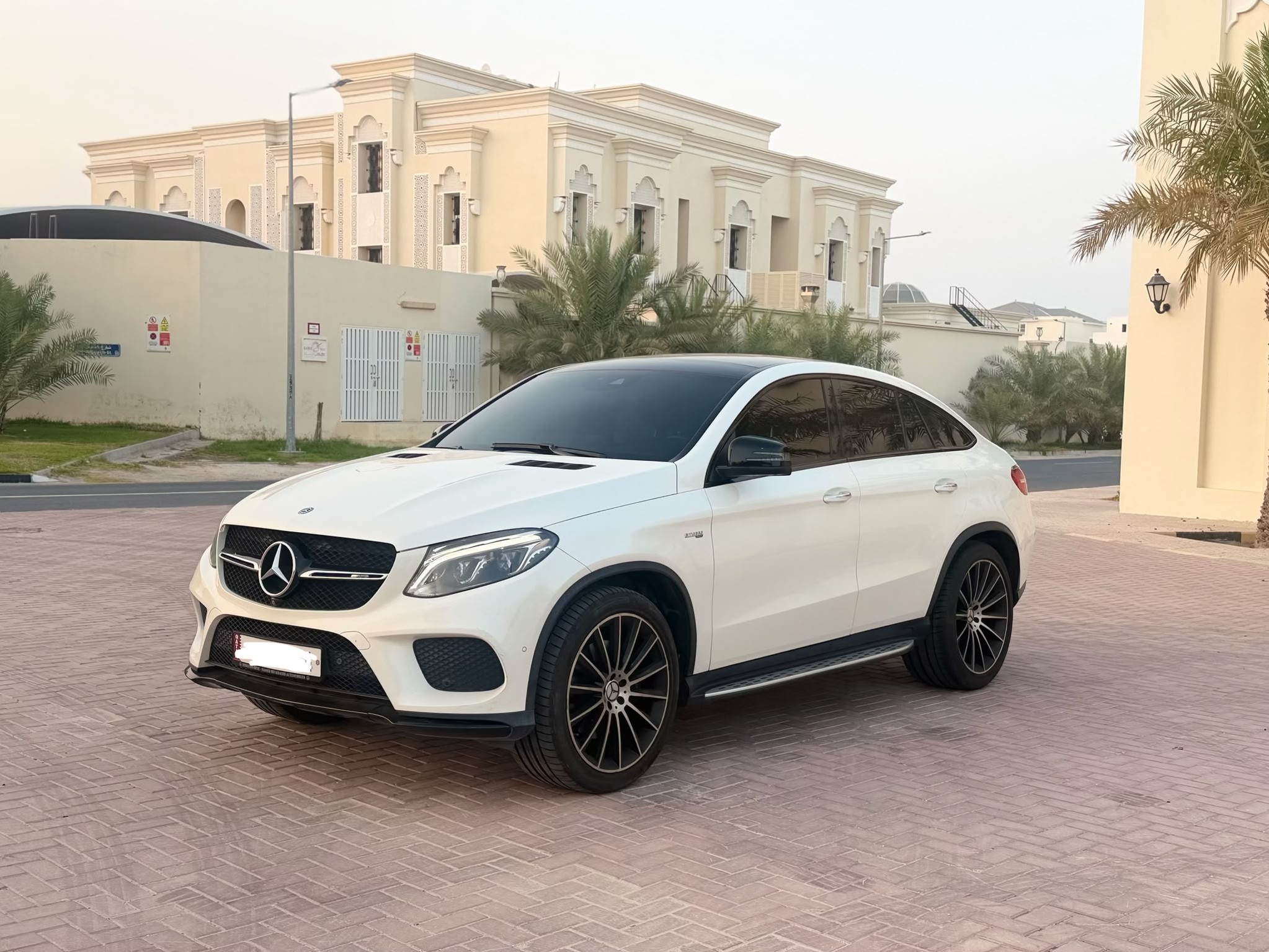Mercedes-Benz GLE  43 AMG 2019 - Image 3