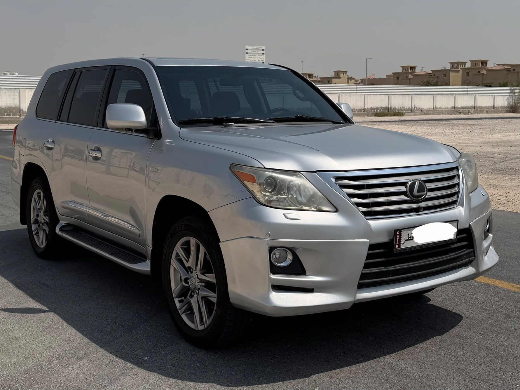 Lexus LX 570 2011