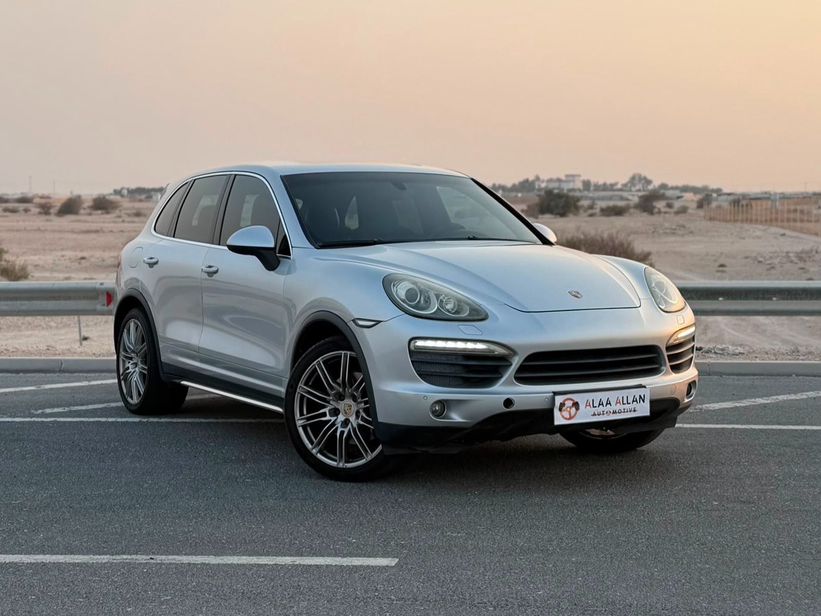 Porsche Cayenne S  2011