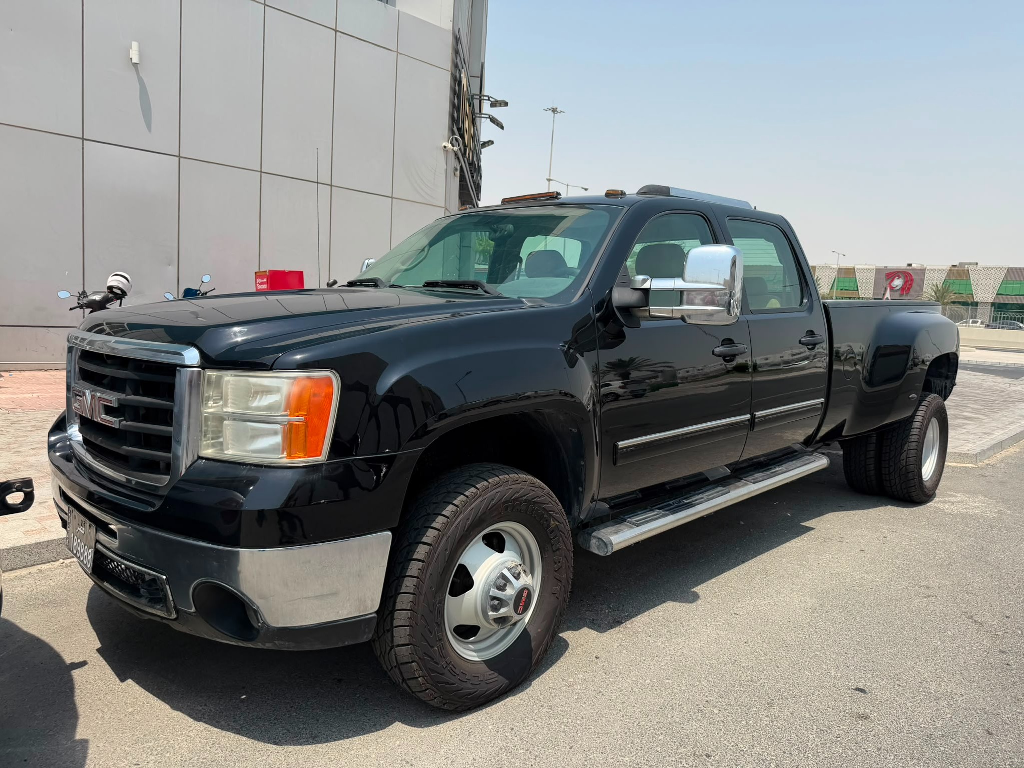 GMC Sierra 2500 HD 2008 - Image 2