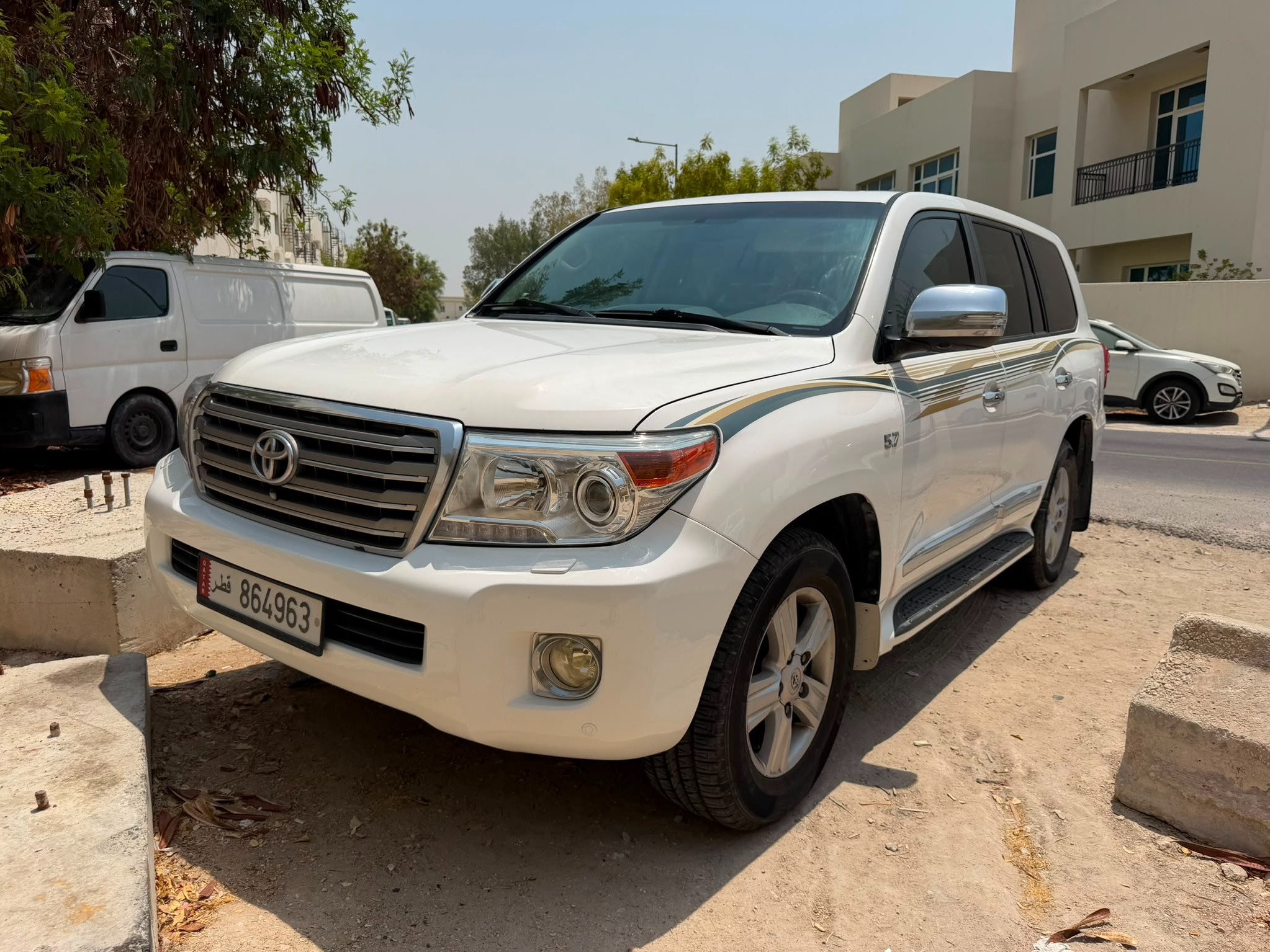 Toyota Land Cruiser VX.R 2013 - Image 3