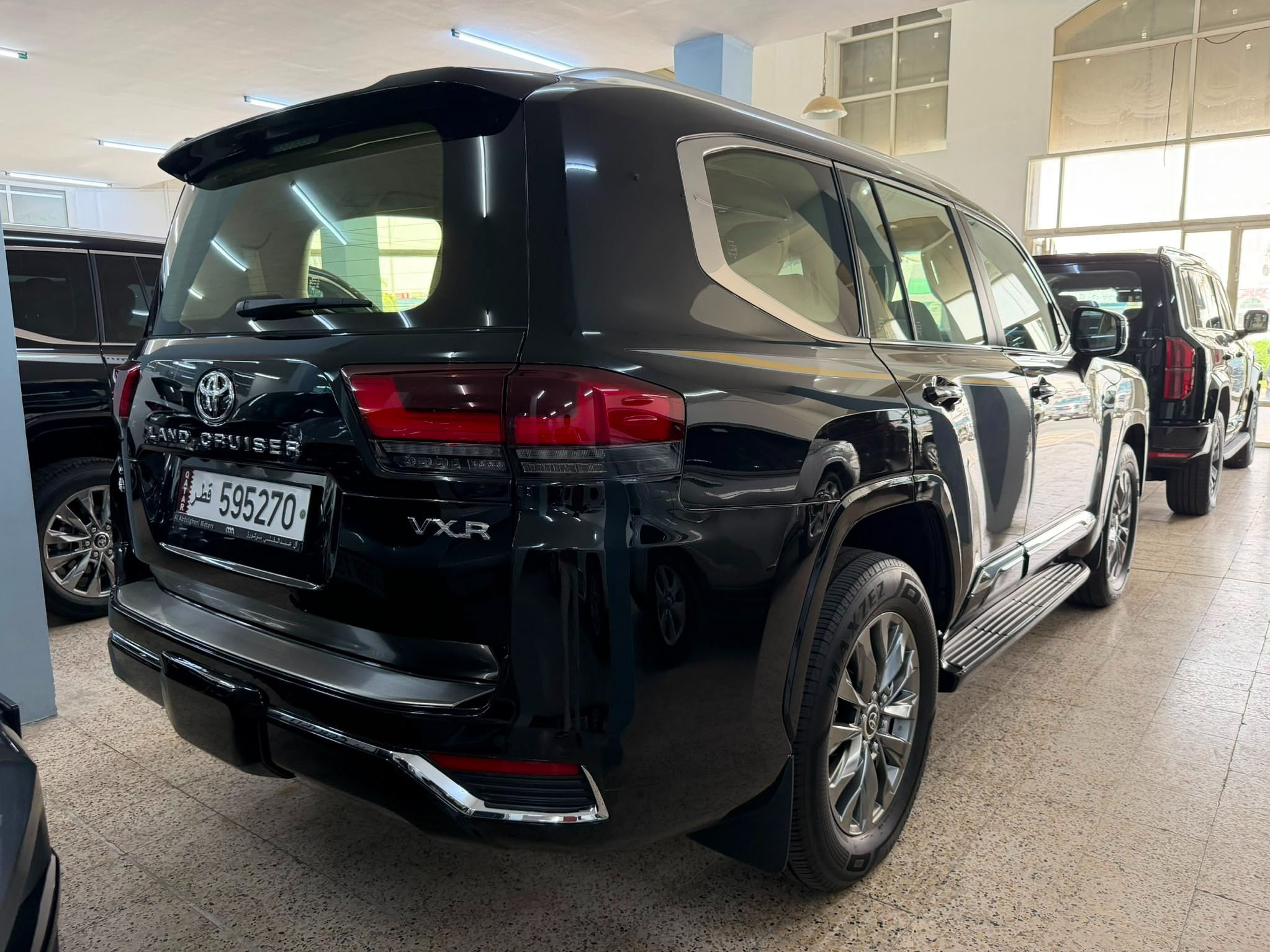 Toyota Land Cruiser VXR Twin Turbo 2023 - Image 4