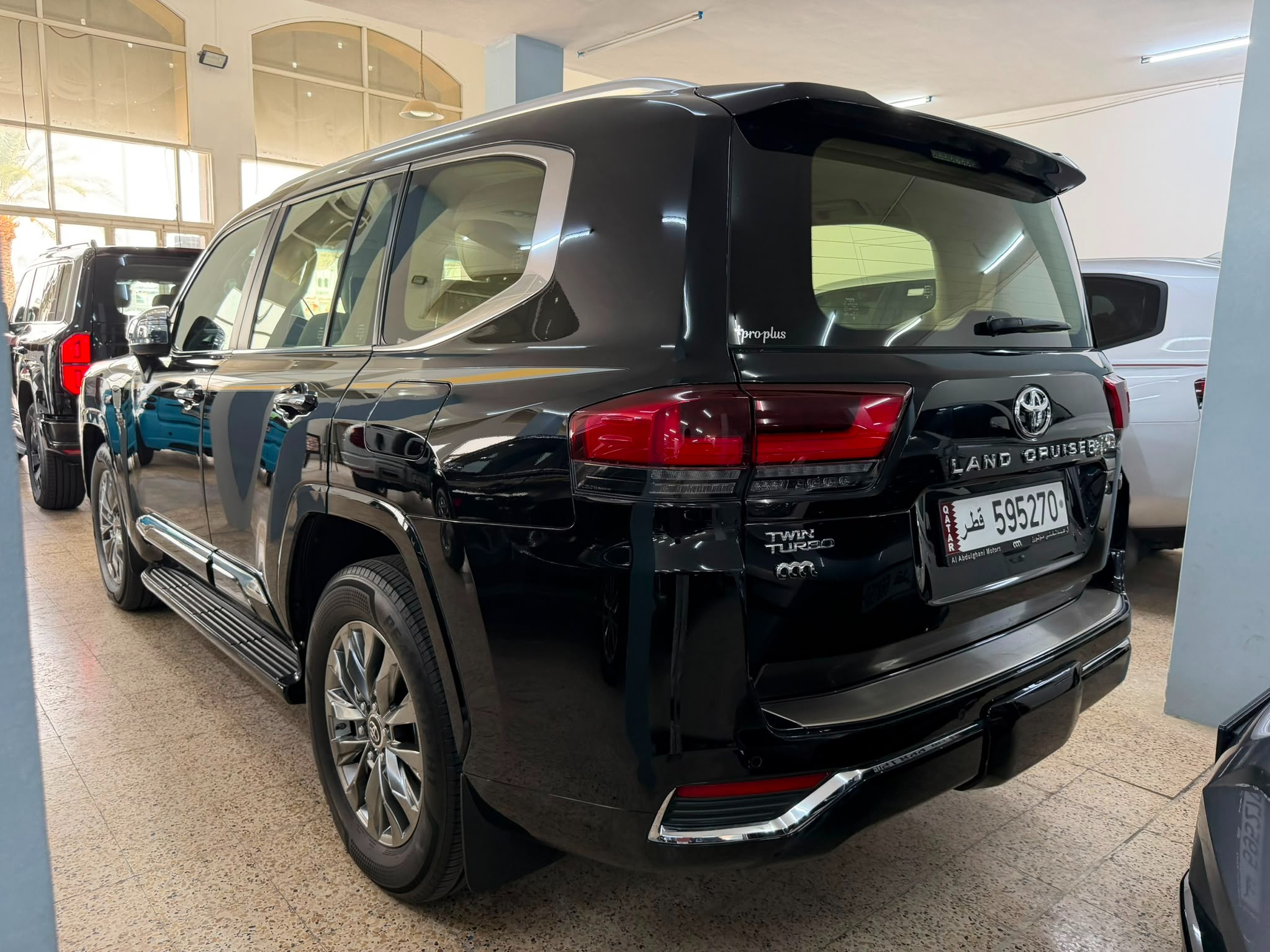 Toyota Land Cruiser VXR Twin Turbo 2023 - Image 3