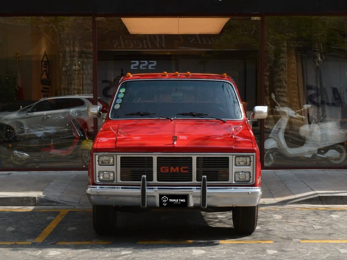 GMC Sierra Classic  1986 - Image 2