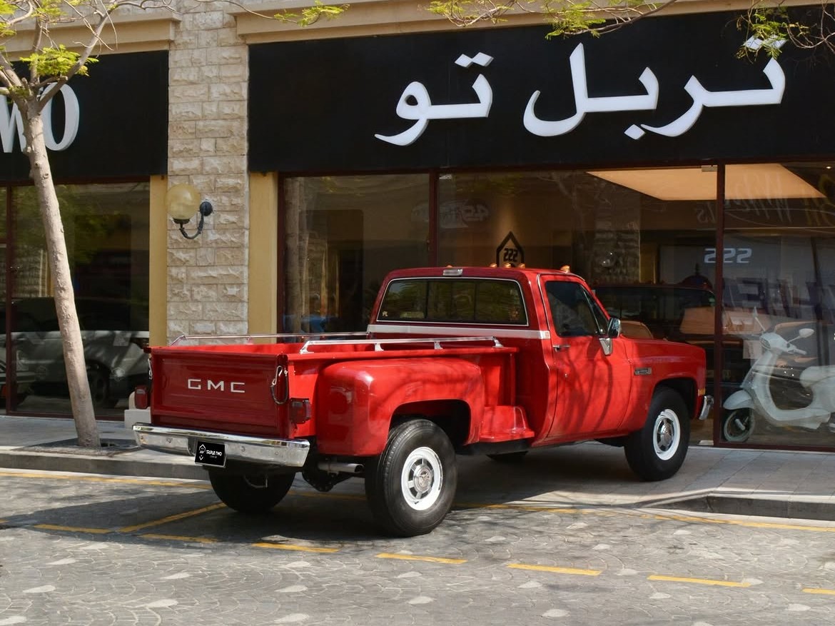 GMC Sierra Classic  1986 - Image 4