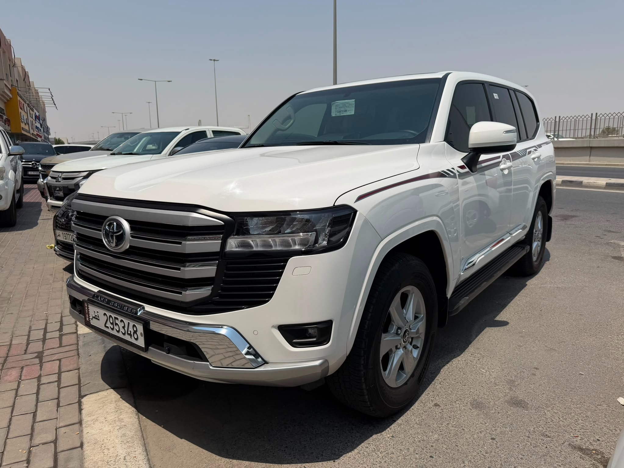 Toyota Land Cruiser GX.R 2025 - Image 3