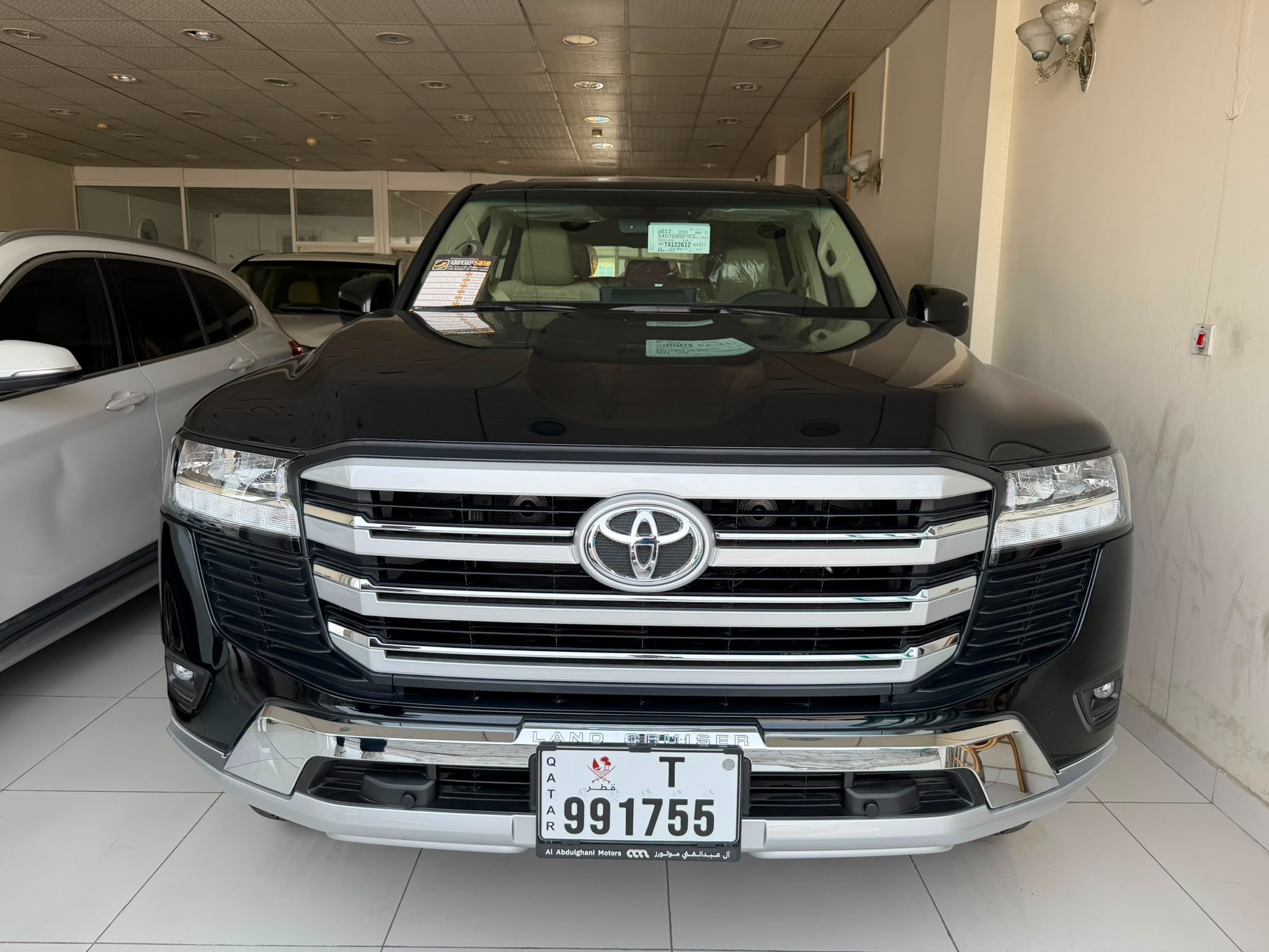 Toyota Land Cruiser GXR v6 2026 - Image 2