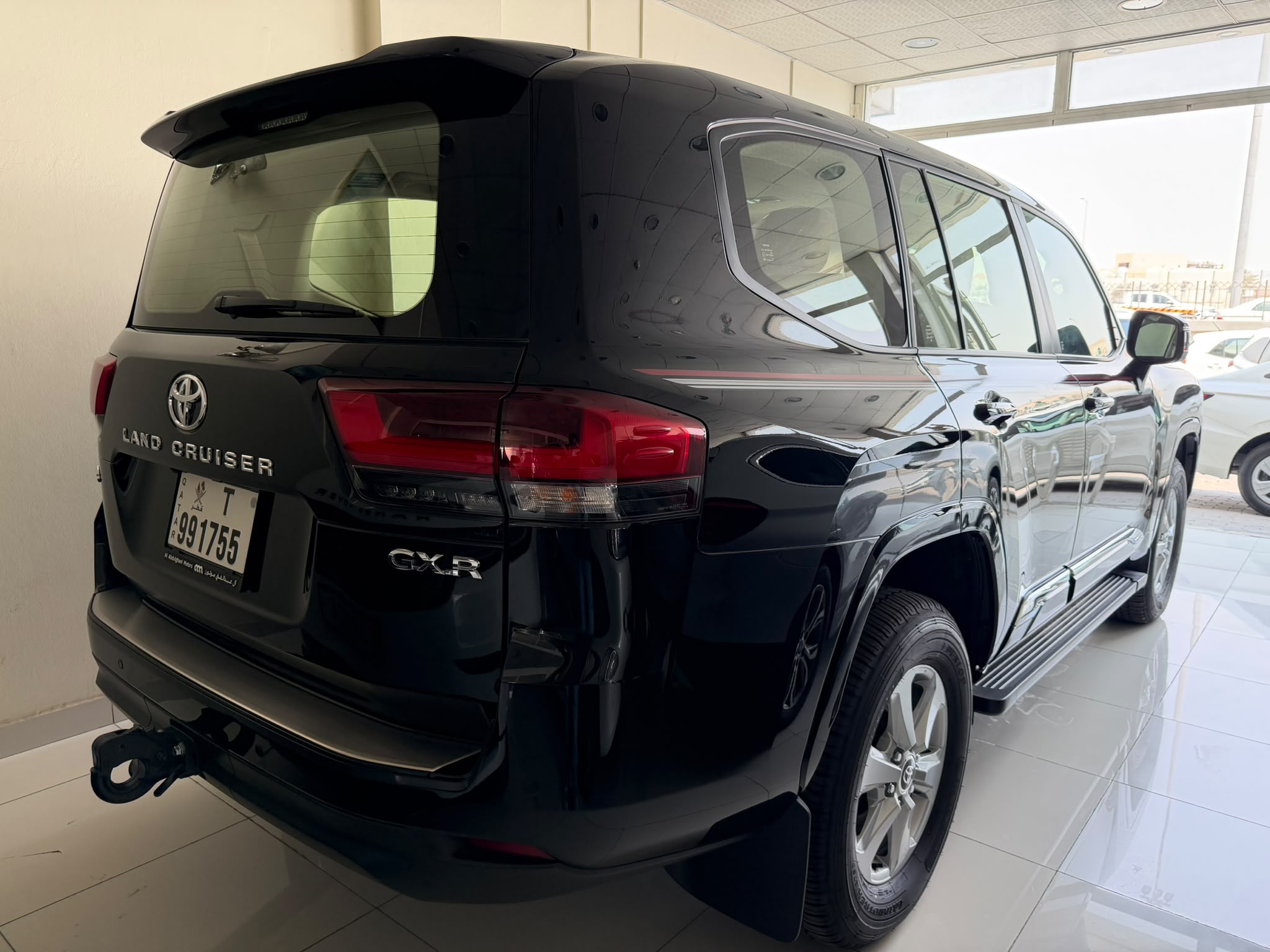 Toyota Land Cruiser GXR v6 2026 - Image 4