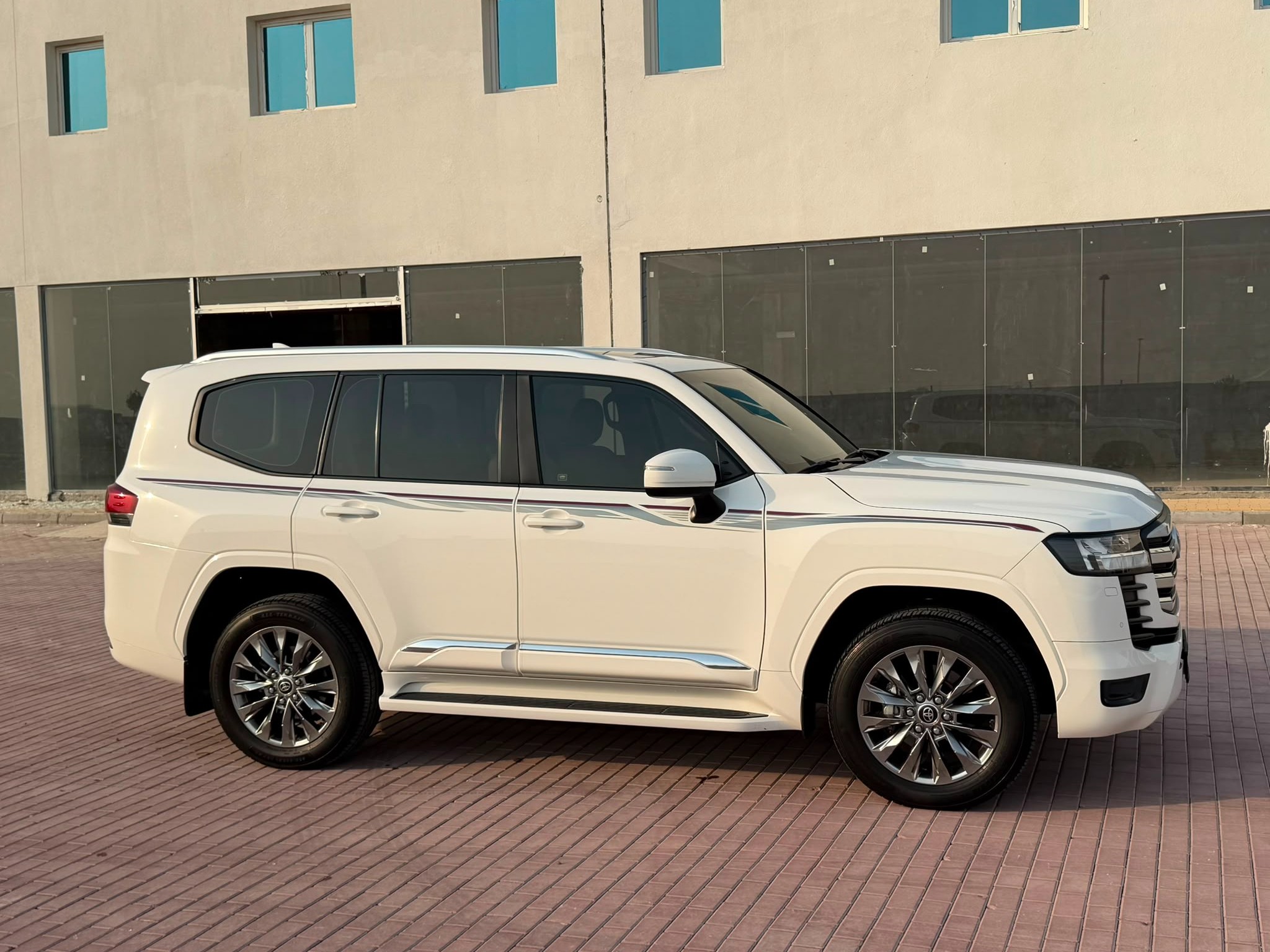 Toyota Land Cruiser GXR Twin Turbo 2023