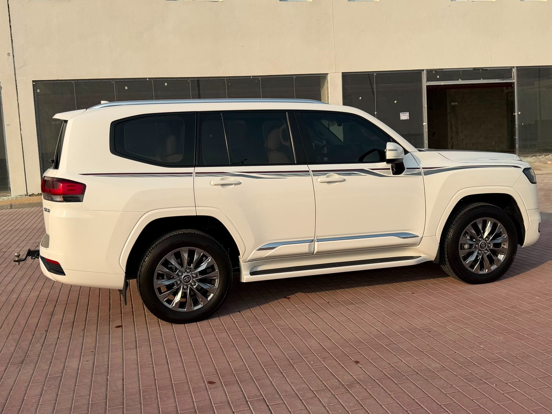 Toyota Land Cruiser GXR Twin Turbo 2023 - Image 4