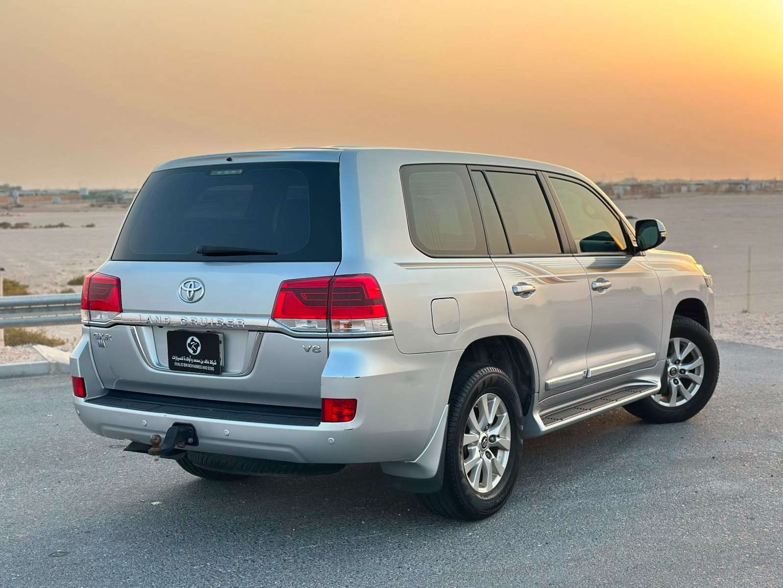 Toyota Land Cruiser GXR v8 2017 - Image 4