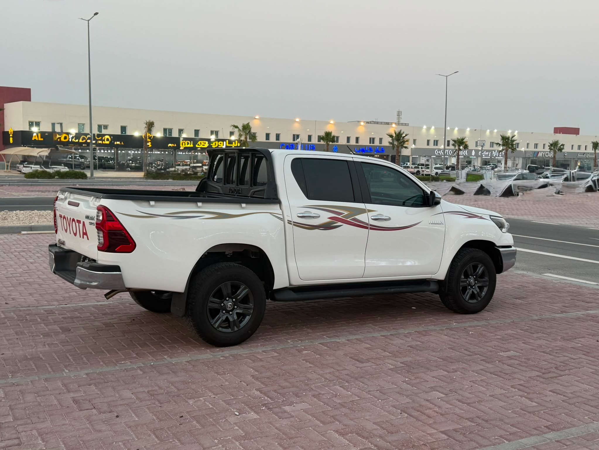 Toyota Hilux 4X4 2026 - Image 4
