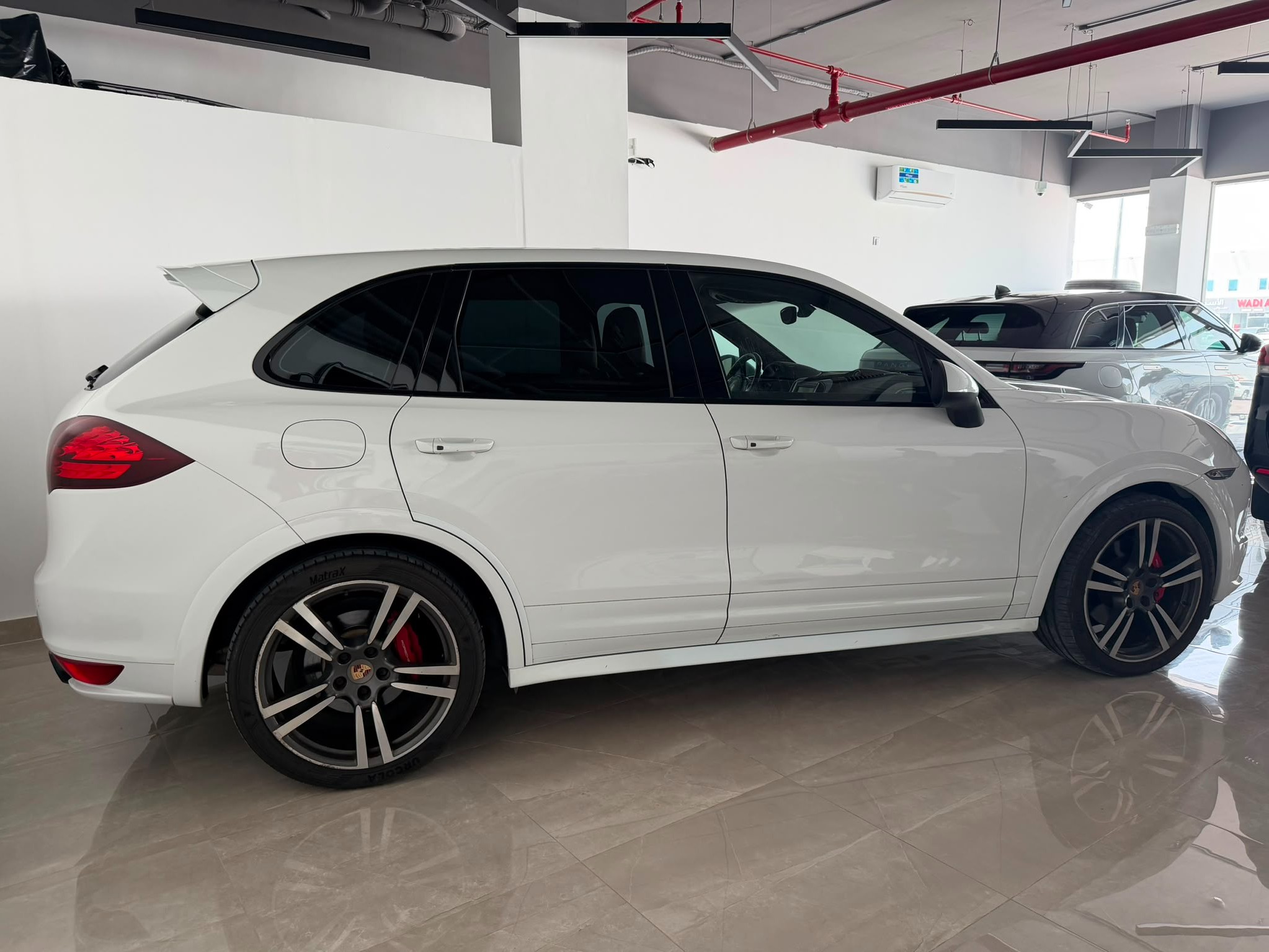 Porsche Cayenne S  2013 - Image 4